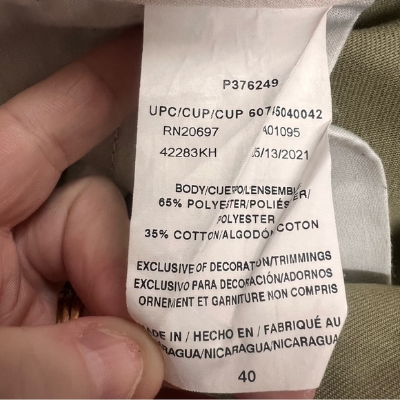 Men’s Loose Fit Dickies Shorts in khaki size 40 - Picture 7 of 8